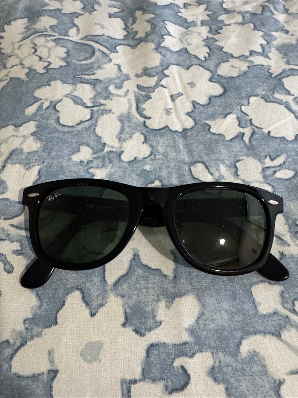 Ray-Ban Black Frame with Green Lens Sunglasses